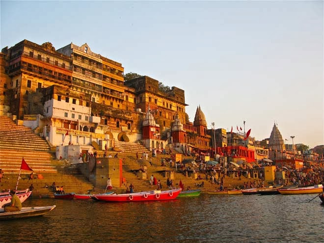 घाटों का शहर बनारस